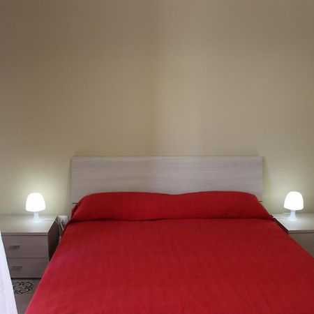 La Stanza Vicino Al Mare , Una Camera Da Letto E Bagno Con Balcone Vista Mare Apartment Balestrate Ngoại thất bức ảnh