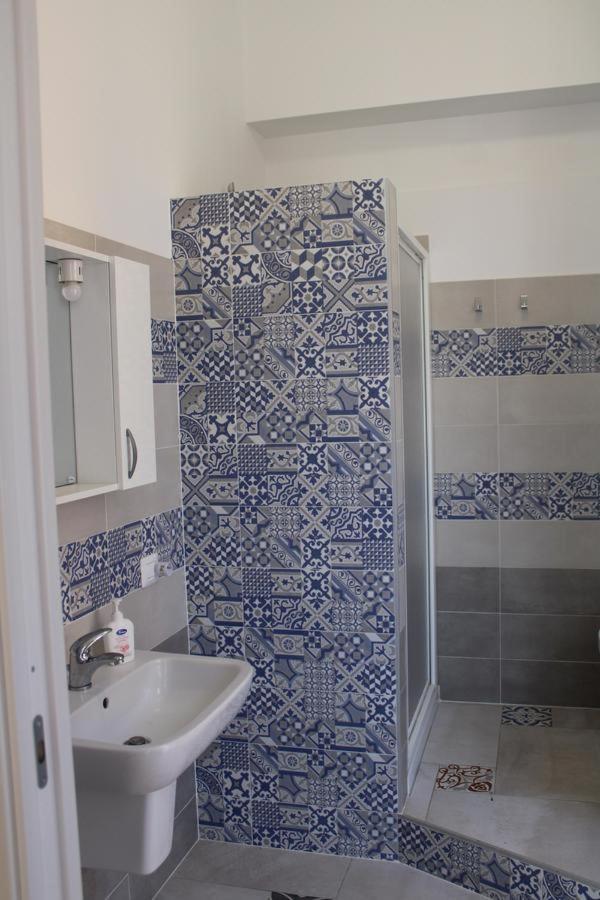 La Stanza Vicino Al Mare , Una Camera Da Letto E Bagno Con Balcone Vista Mare Apartment Balestrate Ngoại thất bức ảnh
